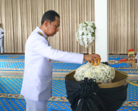 จังหวัดสุราษฎร์ธานี จัดพิธีถวายน้ำสรงพระบรมศพสมเด็จพระนางเจ้ ... พารามิเตอร์รูปภาพ 12